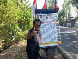 Mr.Tarmize wisatawan Thailand bersepeda keliling Indonesia.