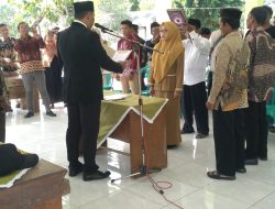 Pelantikan Wahyuningsih Kasi Kesejahteraan Perangkat Desa Donan berlangsung khidmat