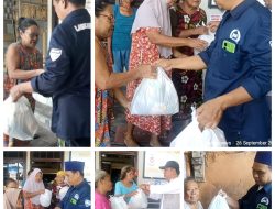 Peduli Sesama, Laskar Tretan Bagikan Sembako di Surabaya