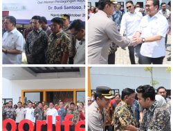 Kapolres Nganjuk Dampingi Menteri Perdagangan RI di PT. Mitra Mulia Makmur