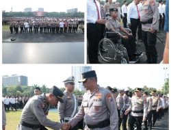 Kapolda Jatim Beri Penghargaan untuk 263 Personel dan KPLB bagi Bripda Ahmad Ricky